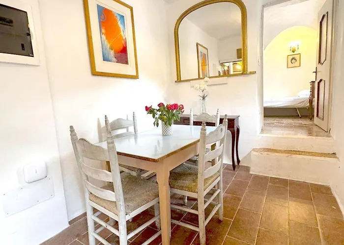 Principessa Grace Italy Sleeps 3 *