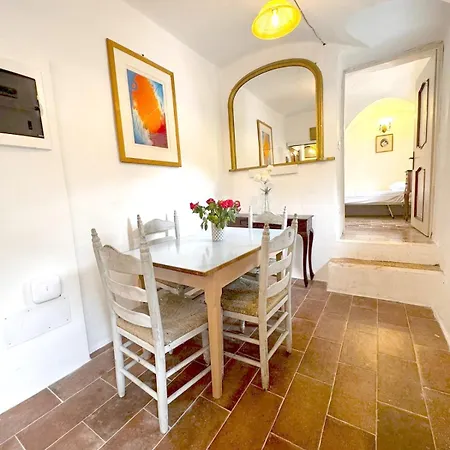 Principessa Grace Italy Sleeps 3 *