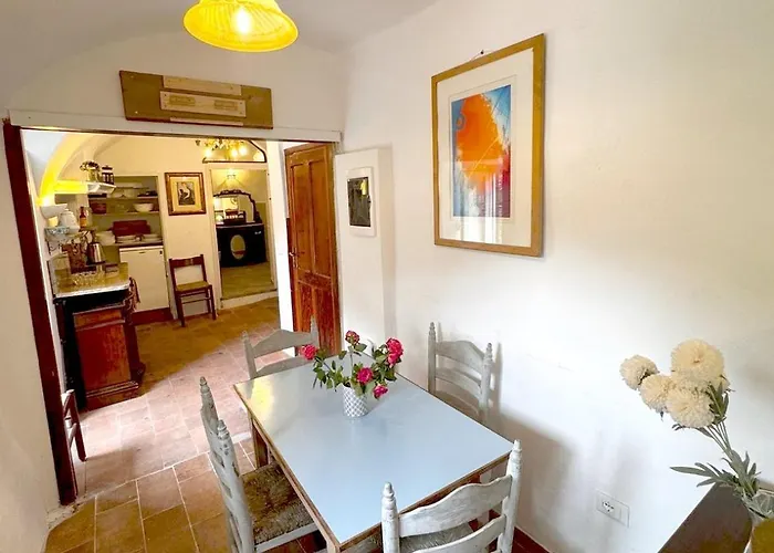 Principessa Grace Italy Sleeps 3 * Isolabona